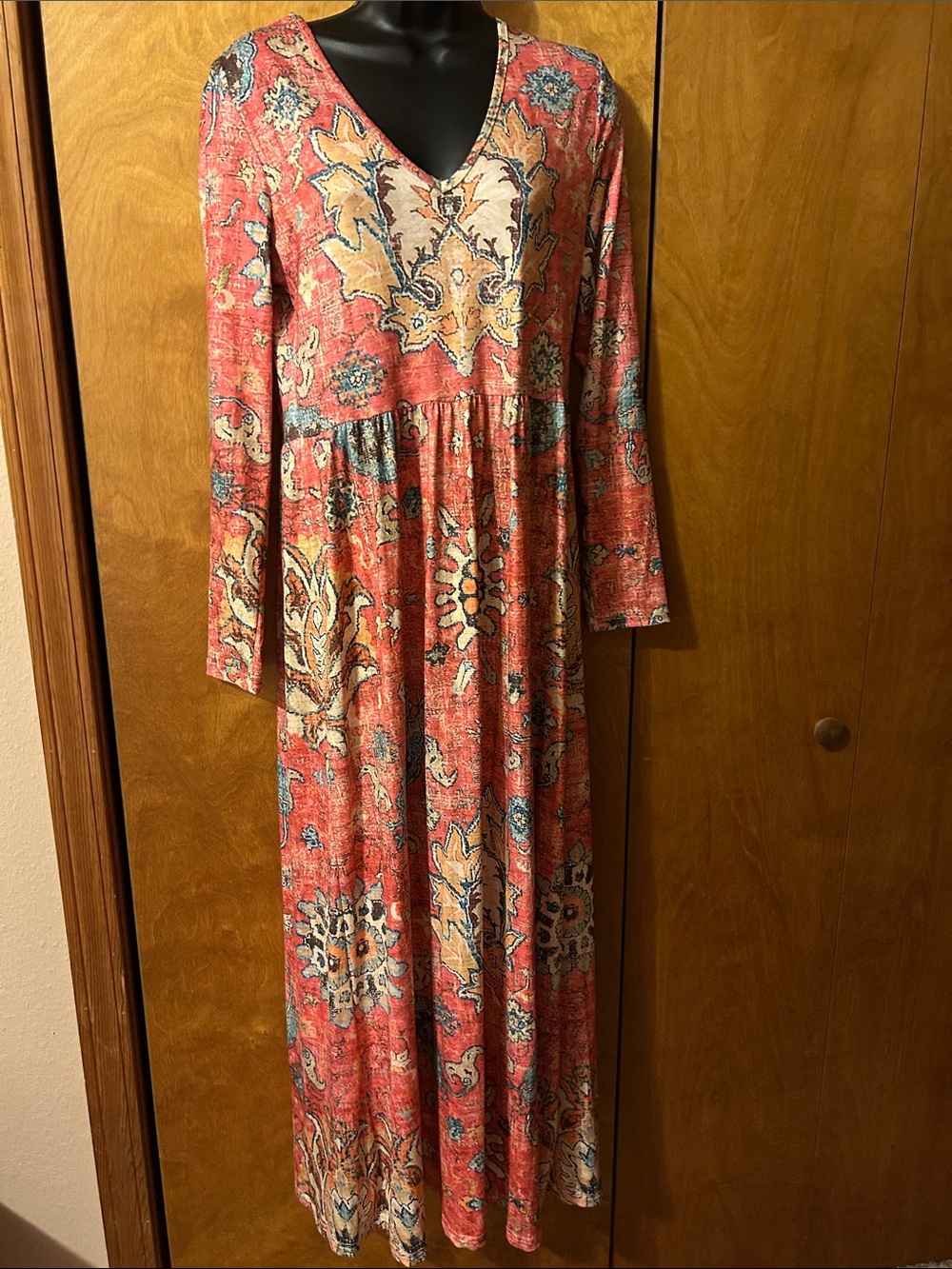 Source Unknown Coral Floral V-Neck Maxi Dress